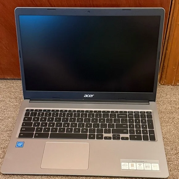 NIB Acer Chromebook 315 15.6 HD intel 4GB ram 64GB Silver - Picture 3 of 5